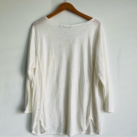 🆕 Athleta white Long Sleeve Tee lightweight top NWT - Picture 6 of 6